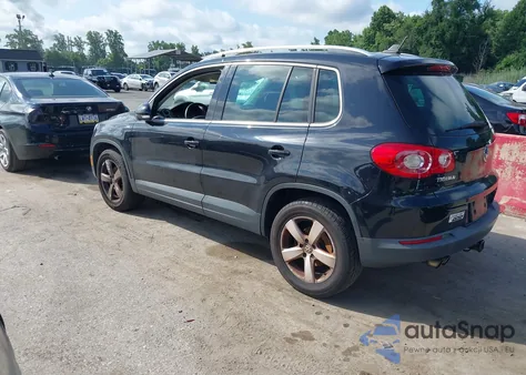2010 Volkswagen Tiguan Wolfsburg Edition из США, поврежденный, VIN WVGAV9AX4AW513705
